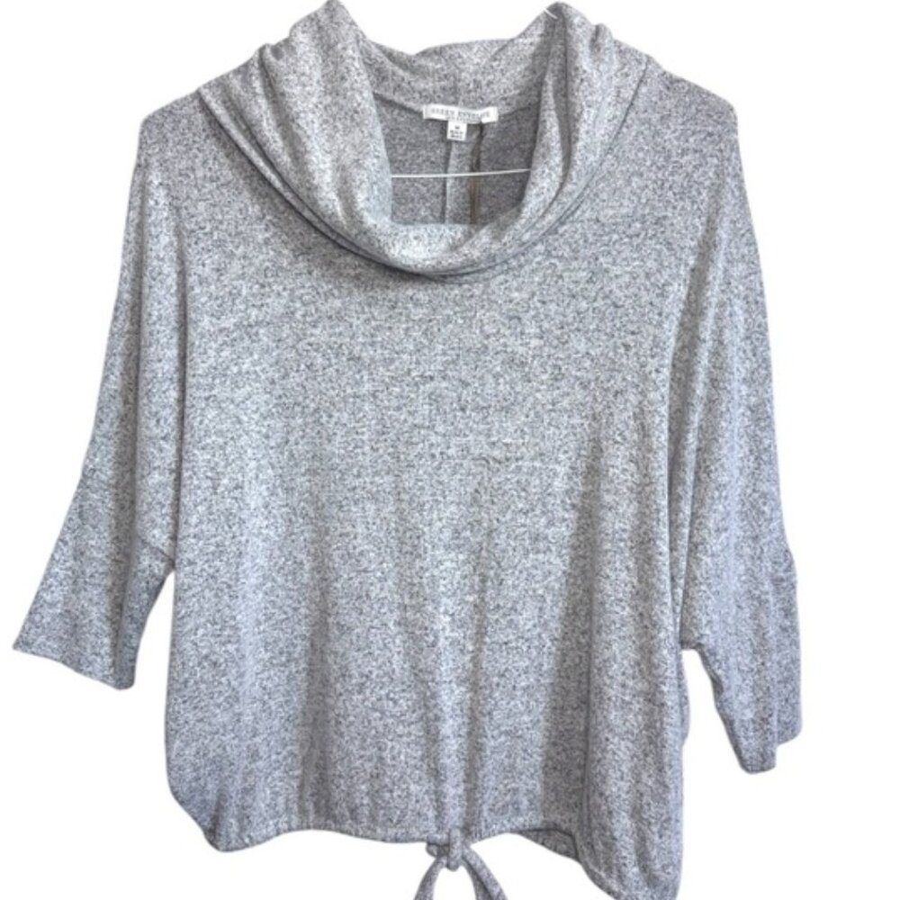 Green Envelope Gray Cowl Neck Sweater with Three-Quarter Sleeves Medium